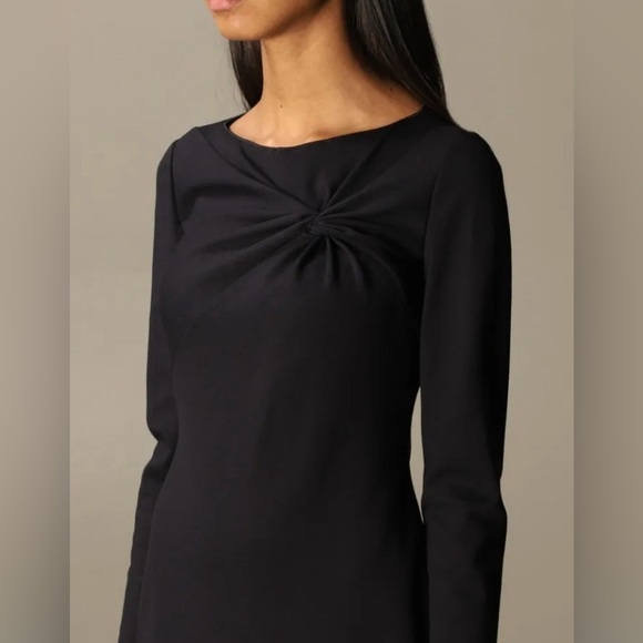 REDUCED!!!Emporio Armani, High Quality LBD Classic! Size 4 (40) - Picture 9 of 17